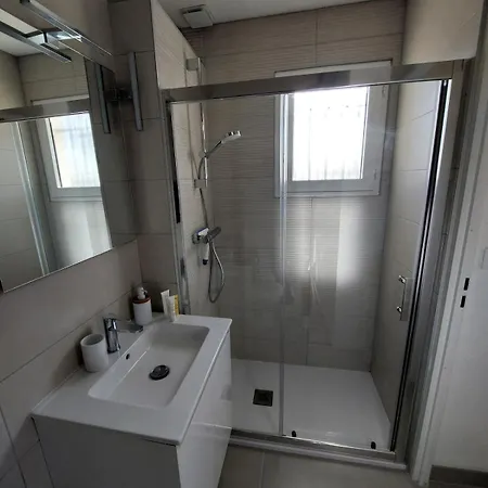Lägenhet Maisonnette En Duplex Avec Piscine Et Clim Proche De La Marseillan (Herault)